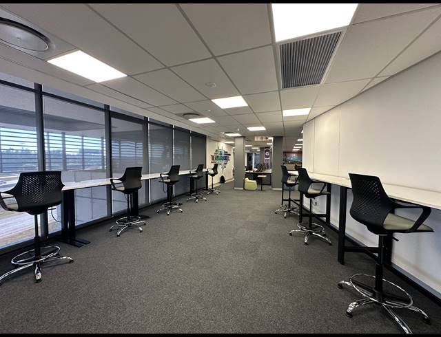 788M² OFFICE TO LET IN DORINGKLOOF